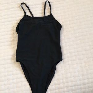 One piece Jolyn swimsuit